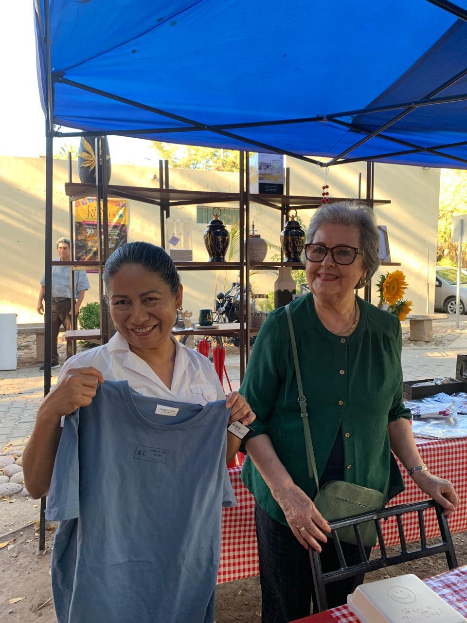 $!Conviven en kermés para ayudar al Templo de la Sagrada Familia