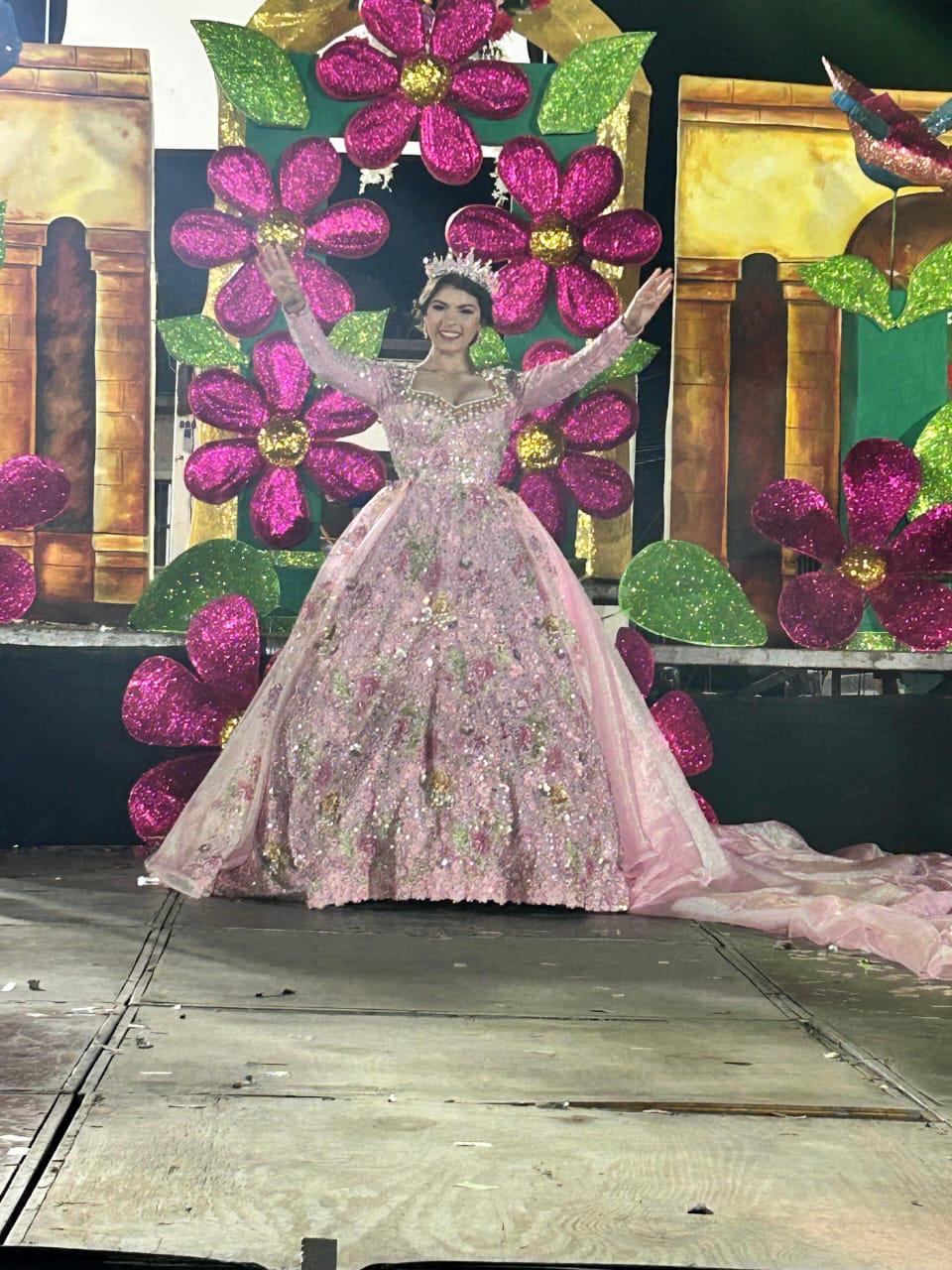 $!Coronan a la realeza de las fiestas de marzo en Aguaverde, Rosario