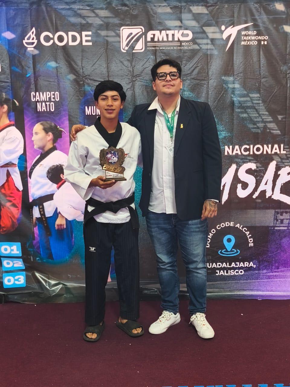 $!Mazatleco Nery Frías Mozo asegura pase en tercia al Mundial de Poomsae 2026 tras Selectivo Nacional en Guadalajara