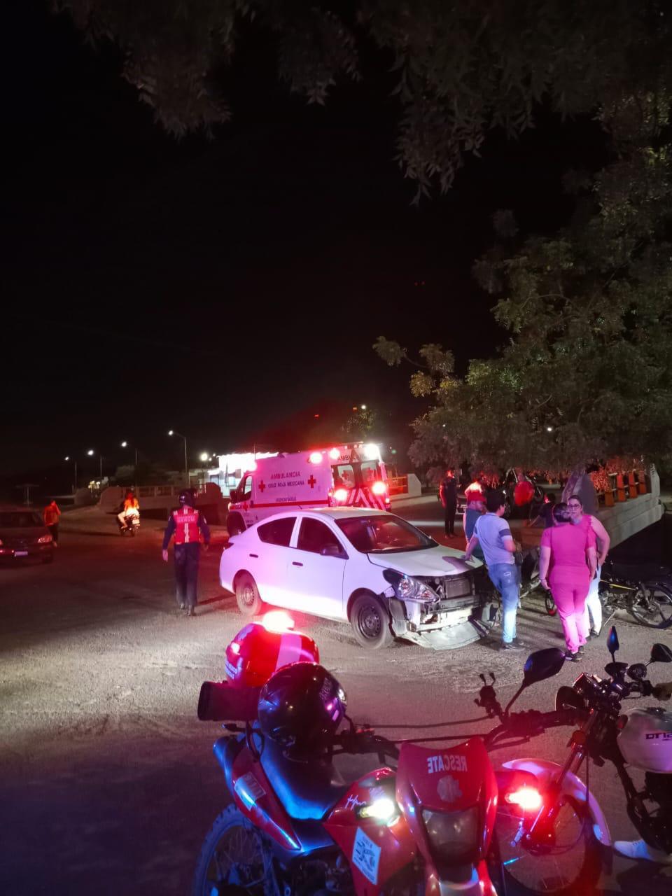 $!Deja choque dos motociclistas heridos en colonia de Culiacán