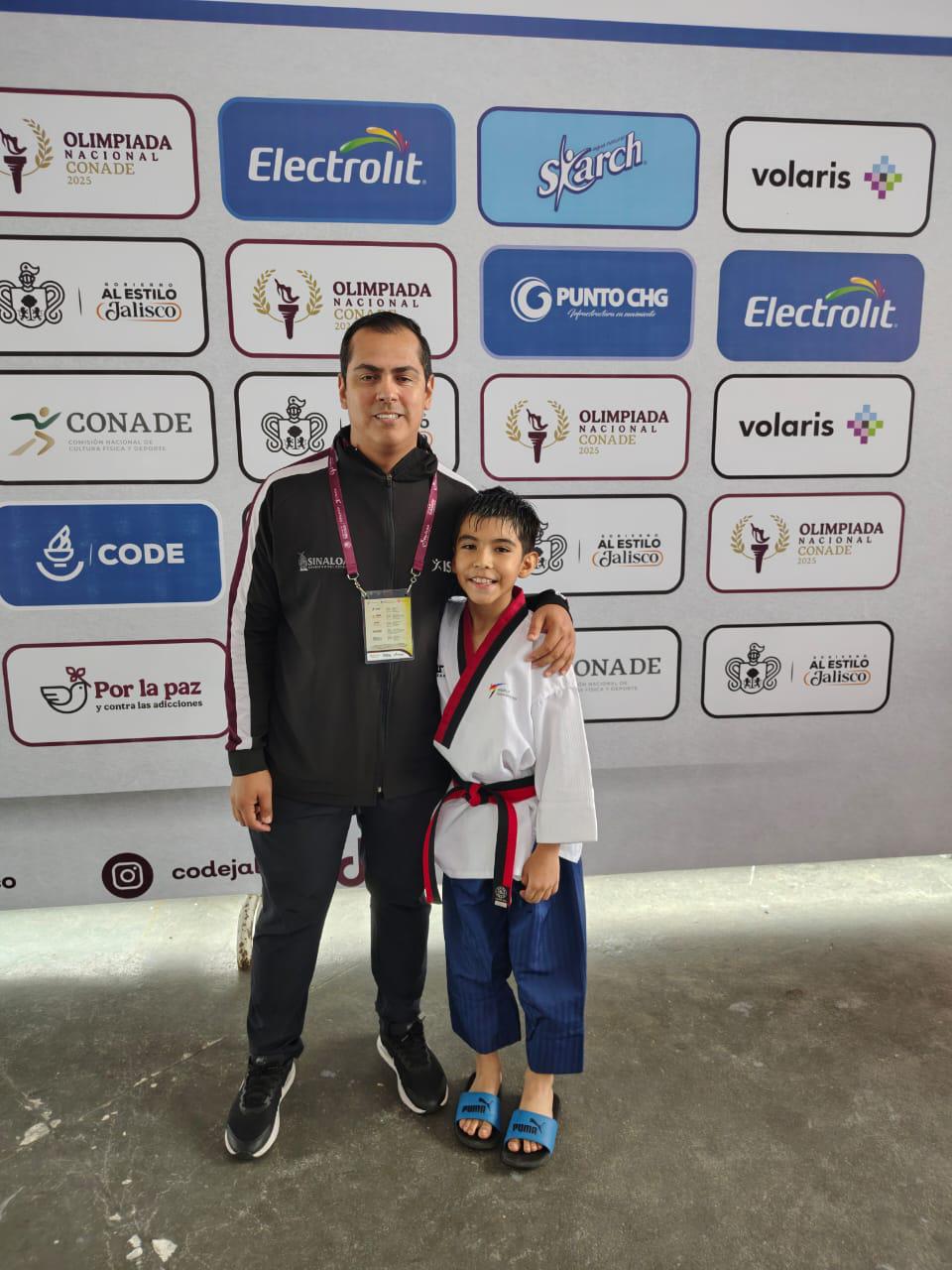 $!Sinaloa consigue par de medallas en el inicio de los nacionales de taekwondo