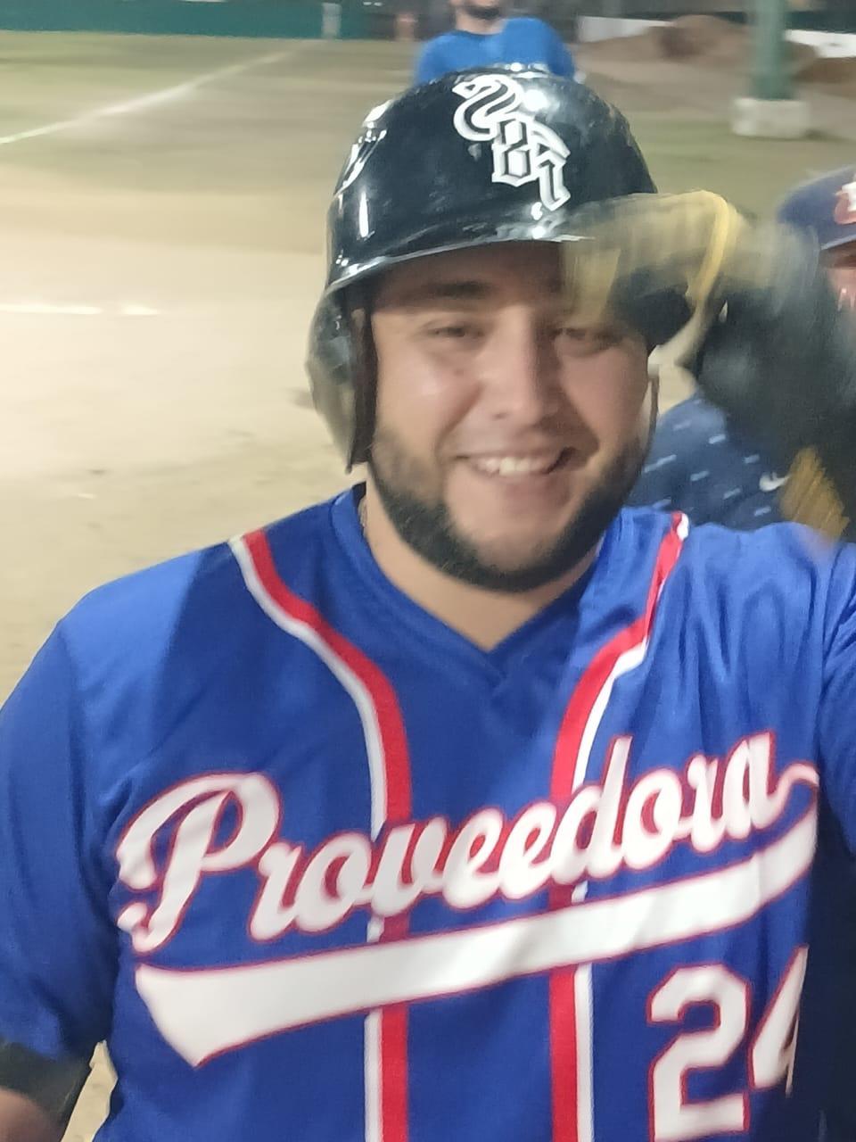 $!Acosta Servicios avanza a playoffs en la Primera Fuerza Nocturna con victoria clave