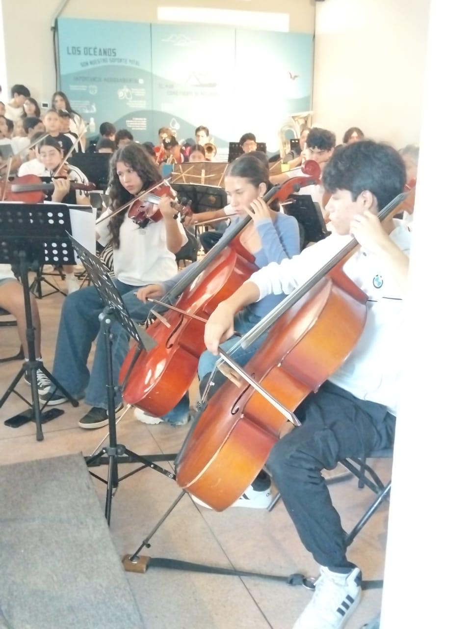 $!Alumnos de Orquesta y Coro de El Rosario participan en encuentro rumbo al Concierto por la Paz