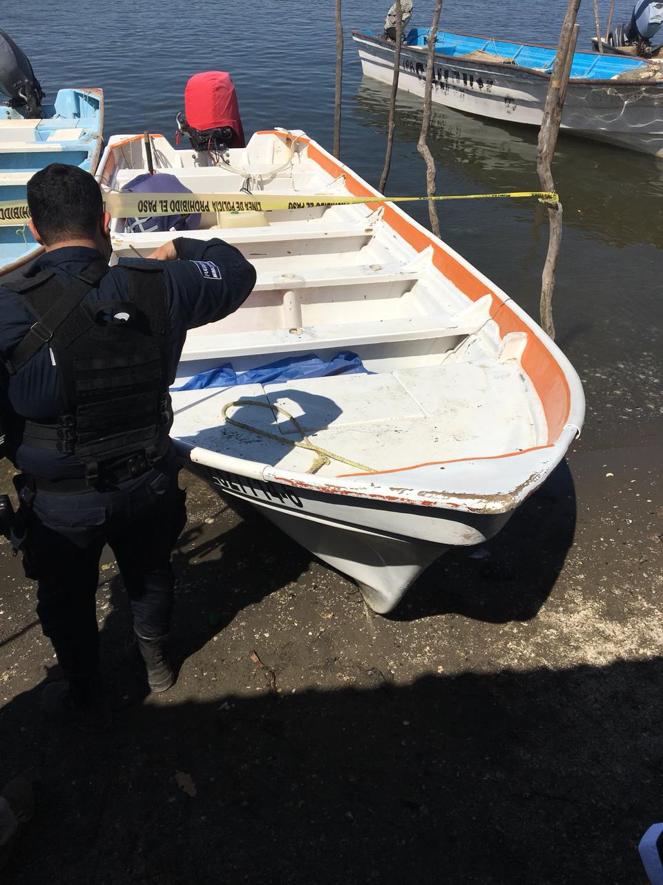 $!Mueren 3 menores de edad en accidente de panga en Las Aguamitas, Navolato