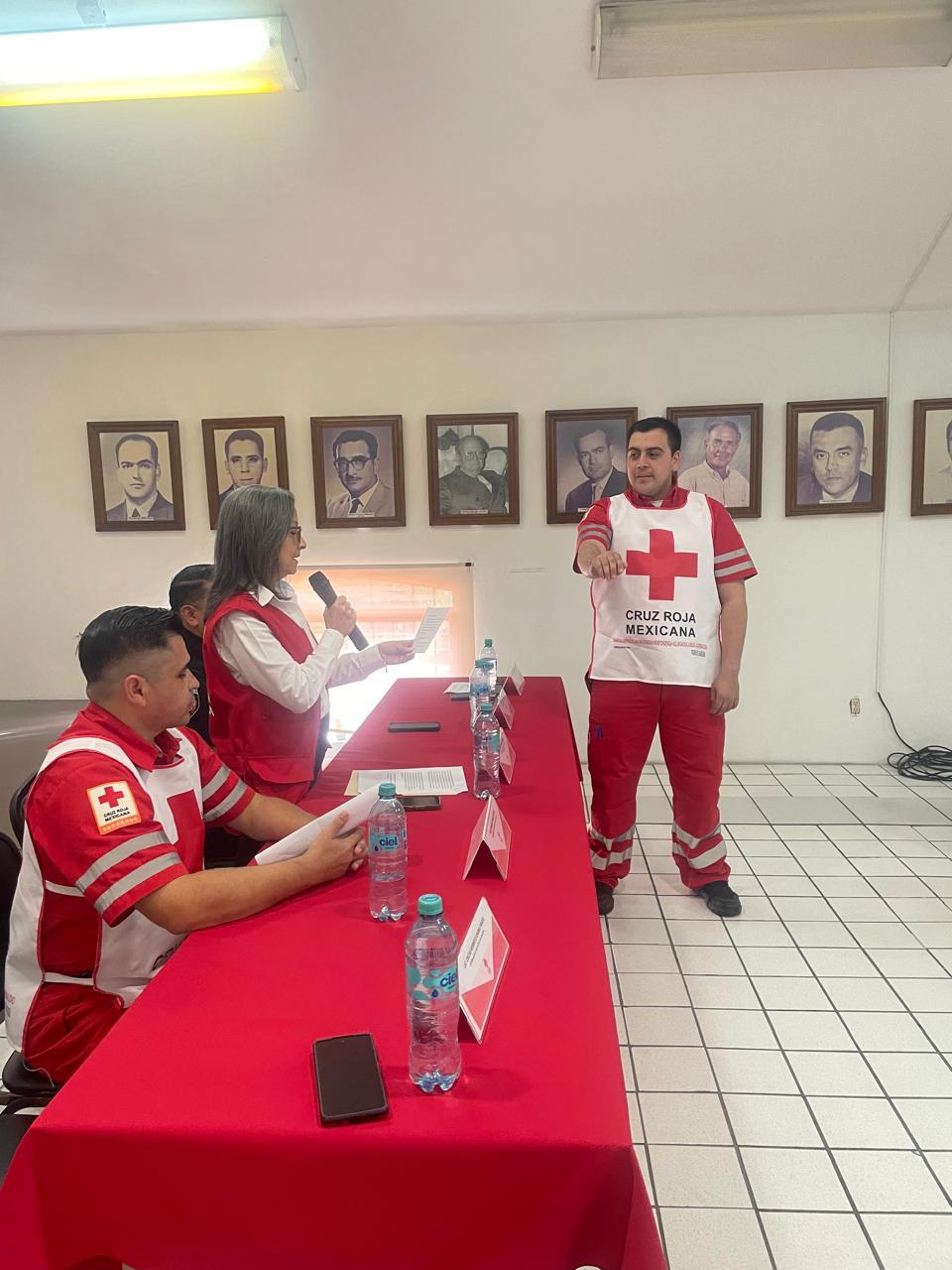 $!Asume Gabriel Moreno el cargo de coordinador de Socorros en Cruz Roja Delegación Mazatlán