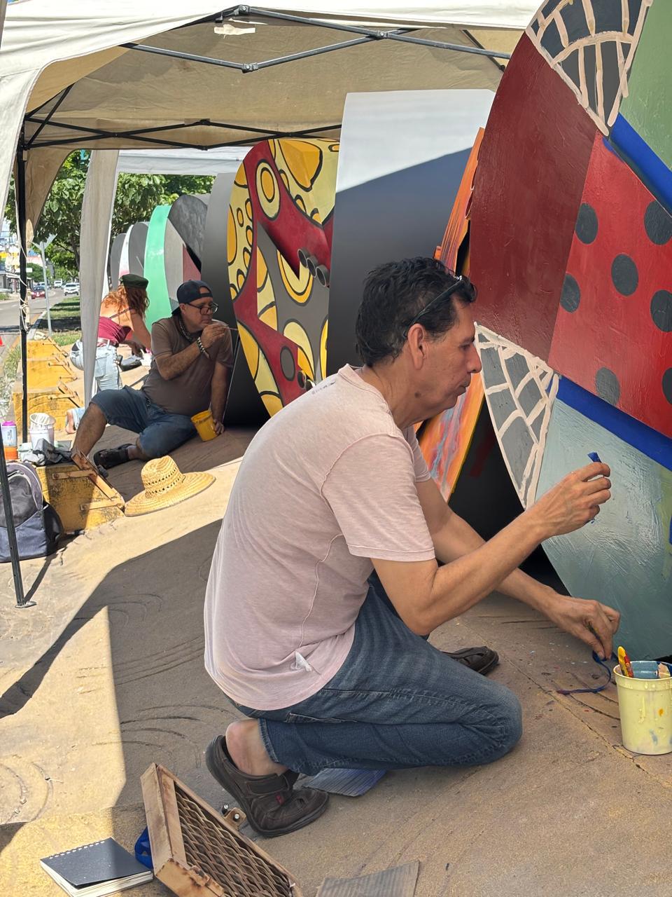 $!Los artistas plasman con libertad sus ideas.