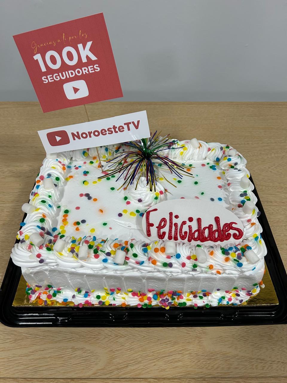 $!Con una convivencia en la que se repartió un pastel, se festejó el logro.