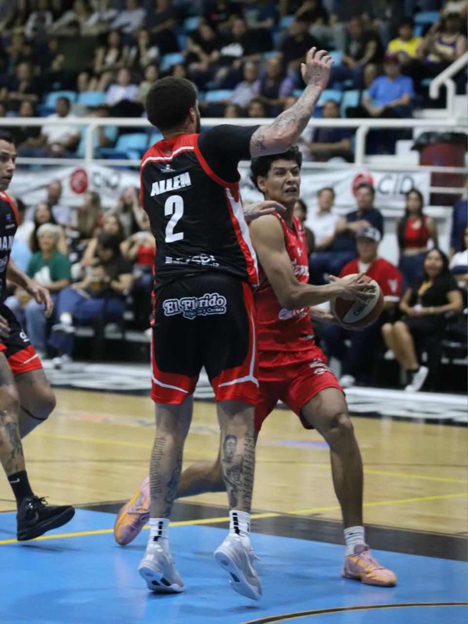 $!Venados Basketball le da una repasada a Tijuana y empata serie