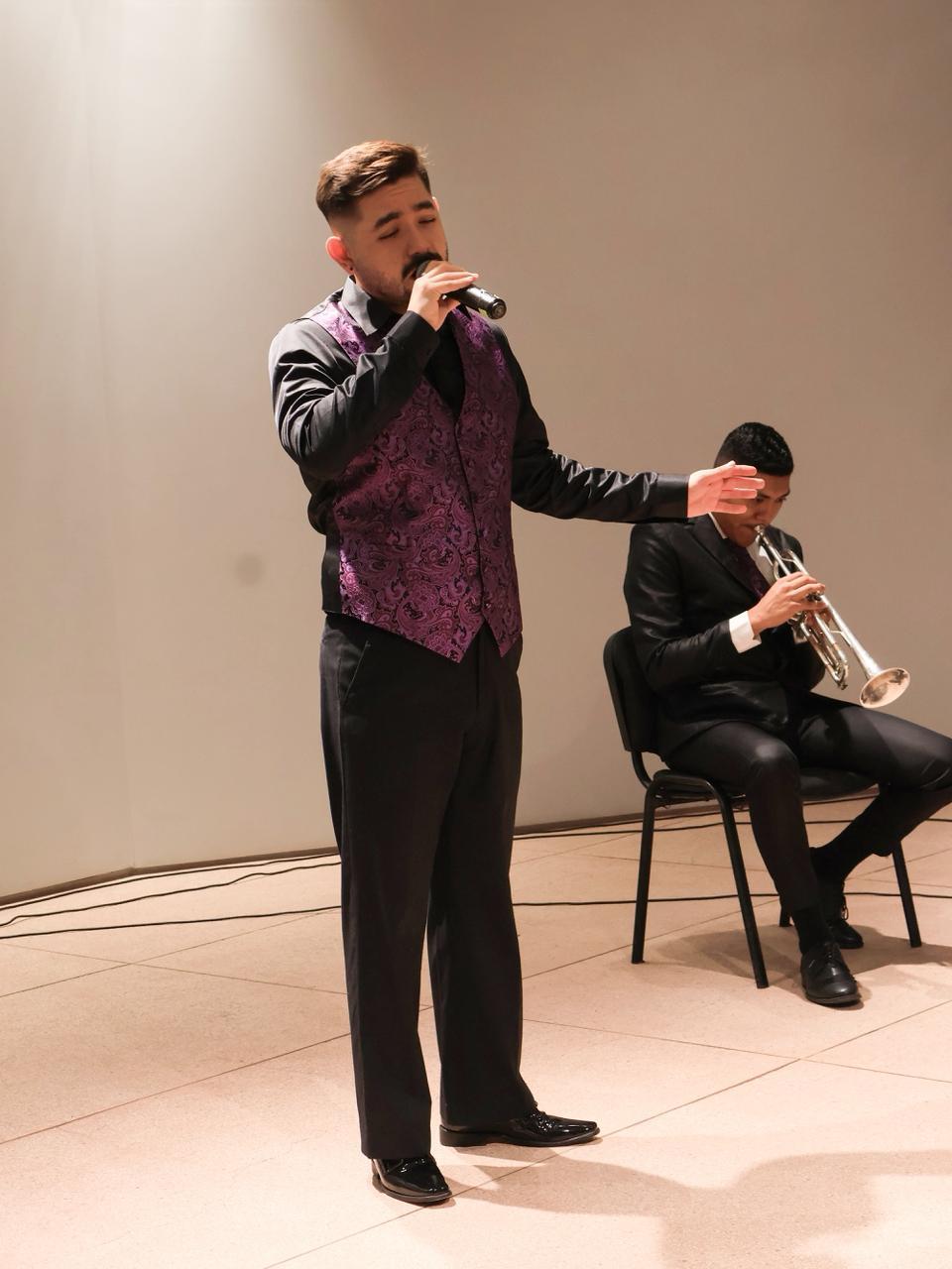 $!El evento sirvió de plataforma para exhibir el gran nivel artístico del CMA a través del romanticismo del bolero.