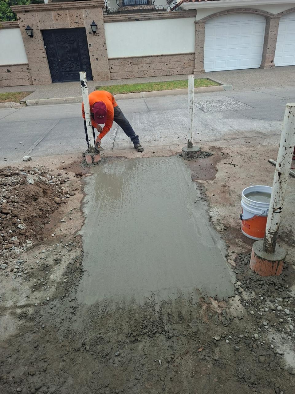 $!Aceleran bacheo y obras viales en Ahome; van por la recuperación de calles en la ciudad y el campo