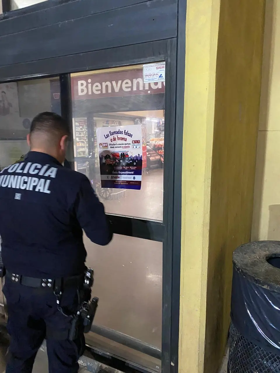 $!SSPC refuerza prevención difundiendo números de emergencia en escuelas y comercios de Ahome