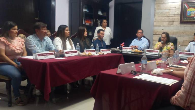 Los gastos de celebraciones siempre se ponen a consideración de Cabildo, con excepción del año pasado en que no se consideró.