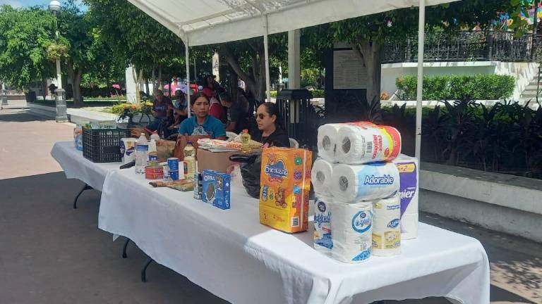 En Escuinapa, mantienen abierto el centro de acopio para llevar víveres a afectados por ‘Roslyn’ en Nayarit