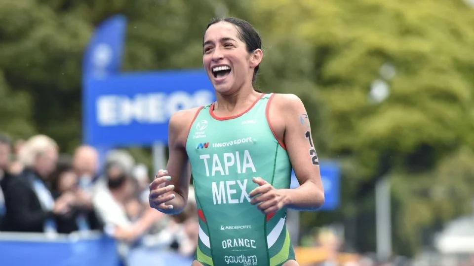 $!Rosa María Tapia logra histórica medalla en triatlón