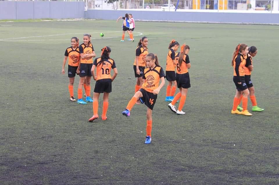 $!Jugadora de la Liga de Futbol Femenil de la SSPyTM firma con el León