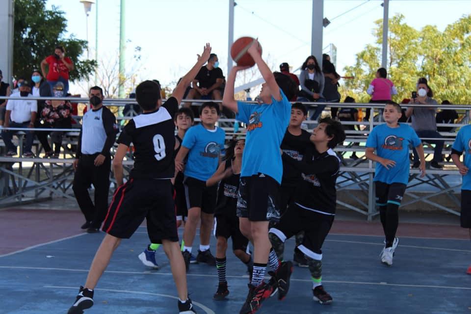 $!Lanzan Interacademias de Basquetbol, un semillero para el deporte ráfaga