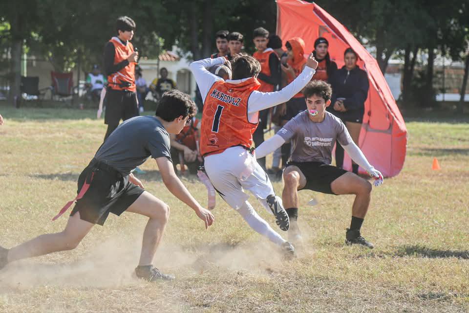 $!Arranca la Liga Municipal de Tochito NFL en Culiacán con 58 equipos