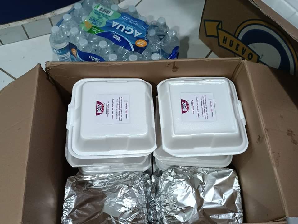 $!Llevan alimentos a enfermos del Hospital General en Escuinapa