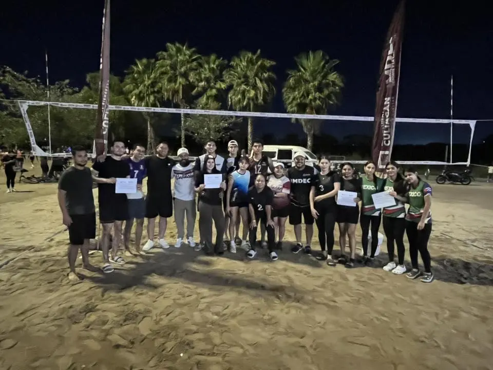 $!Peleoneras y Karful conquistan el Torneo de Voleibol de Playa Imdec Semana Santa 2026