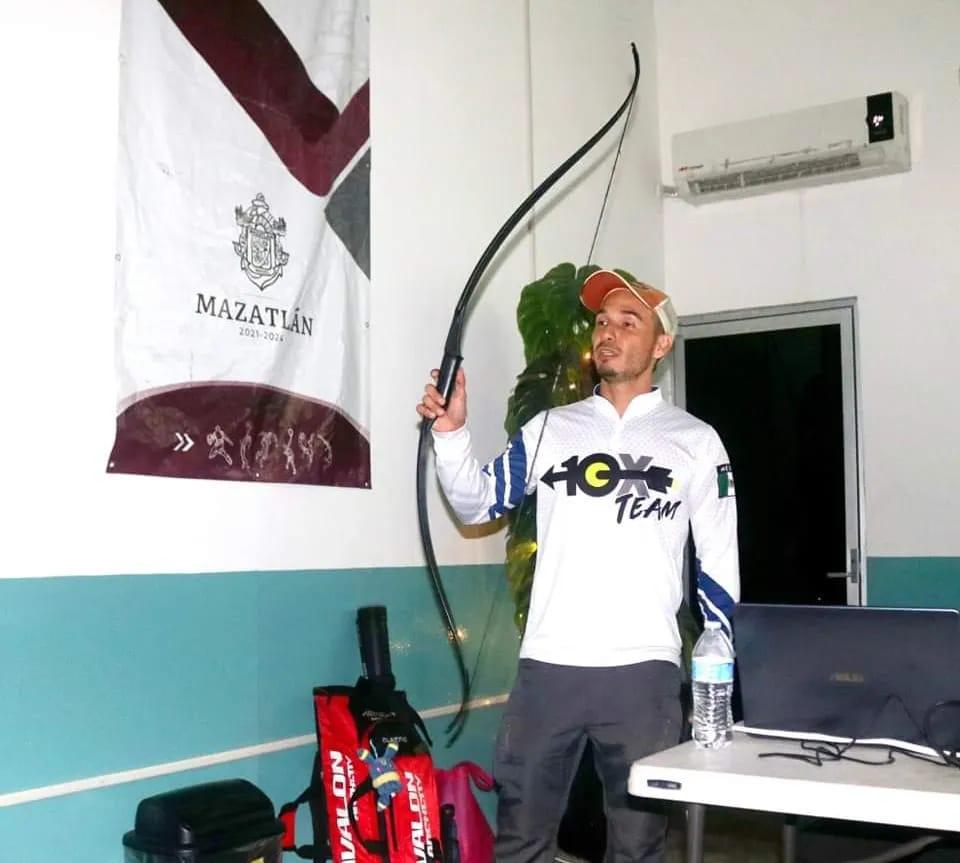 $!Tiro con arco atrae a más mazatlecos