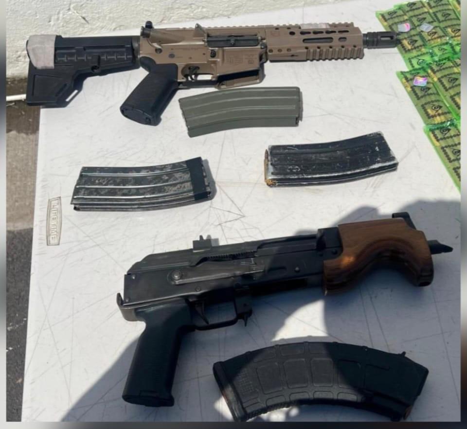 $!Aseguran armas y drogas en penal de Aguaruto, Culiacán