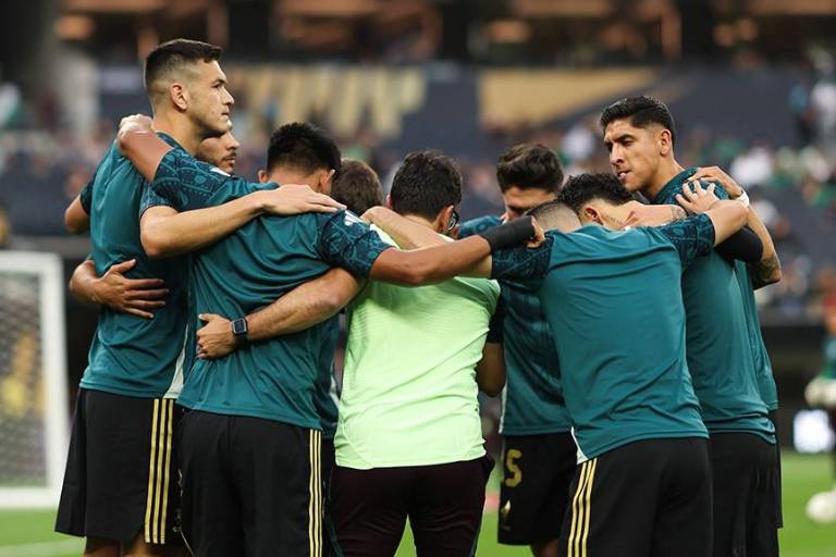 México enfrenta a Surinam confiado en recuperar el buen futbol