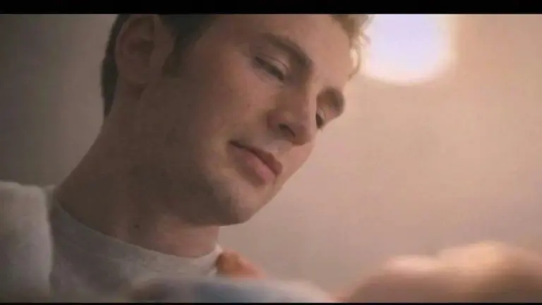 Chris Evans podría aparecer en ‘Avengers: Doomsday’ , según el teaser filtrado en redes.