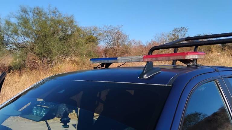 Autoridades desplegaron un operativo en la sindicatura de Villa Juárez, Navolato, tras reporte de detonaciones de arma de fuego.