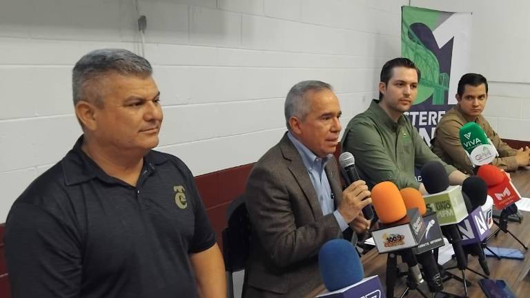 Conferencia de prensa para dar a conocer la edición 2026 del Reciclatom en el estacionamiento del Estadio Tomateros de Culiacán.