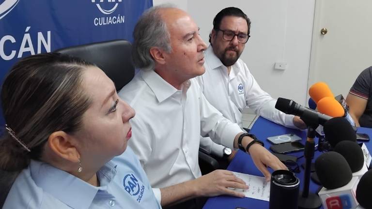 Conferencia de prensa del PAN en Culiacán.
