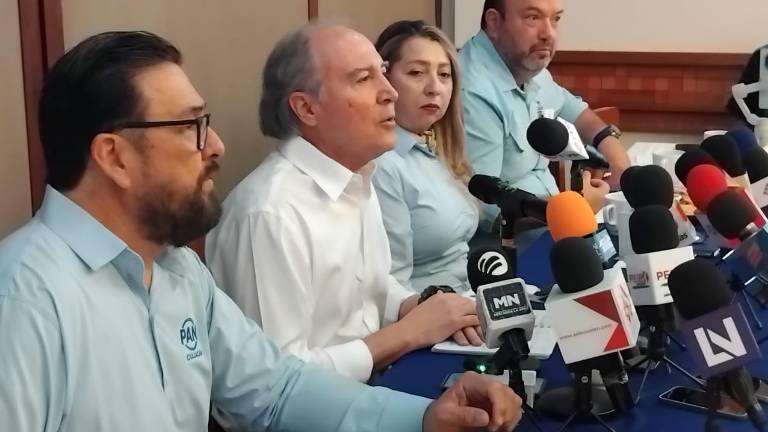 Conferencia de la dirigencia municipal del PAN de Culiacán.