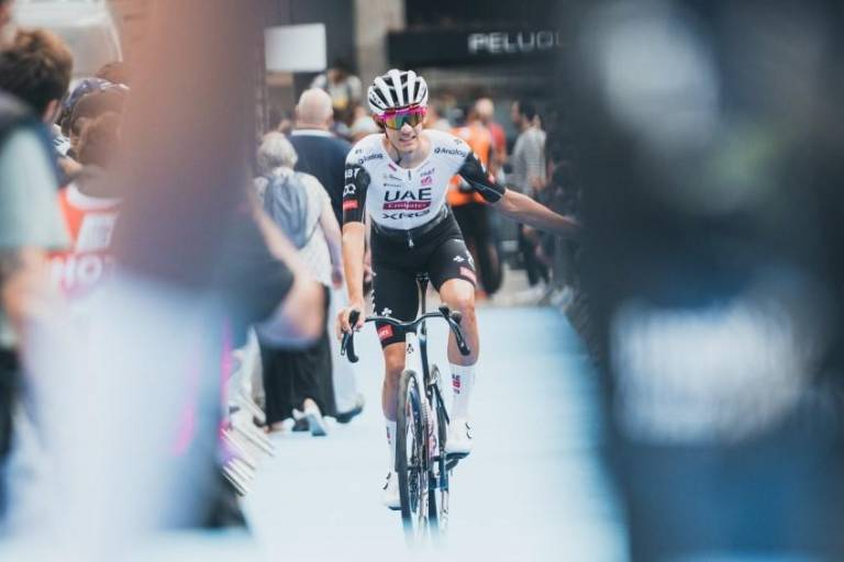 Isaac del Toro roza el podio en la Clásica de San Sebastián: quinto lugar tras duelo con Ciccone