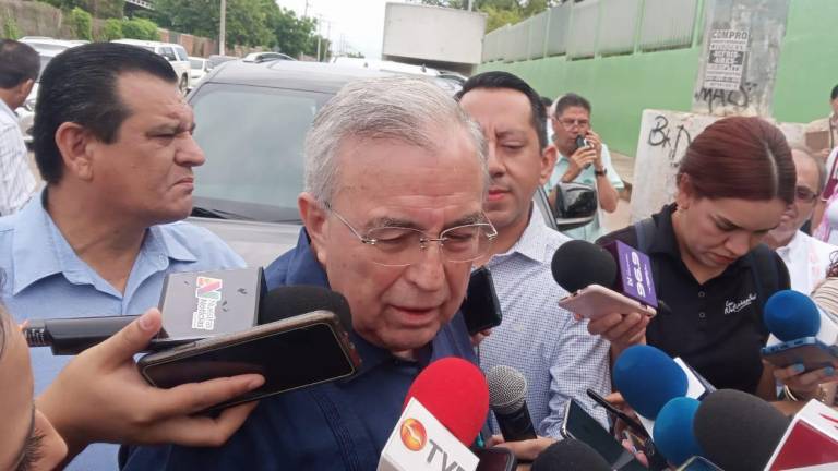El Gobernador Rubén Rocha Moya dijo que ningún miembro de su gabinete ha expresado sus aspiraciones.