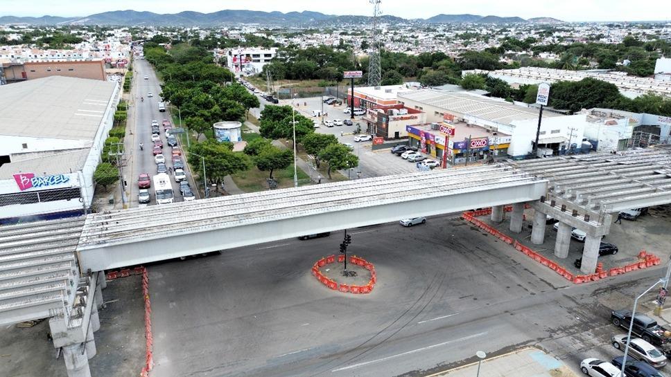 $!Instalación de trabes en puente vehicular norte de Mazatlán podría concluir el lunes
