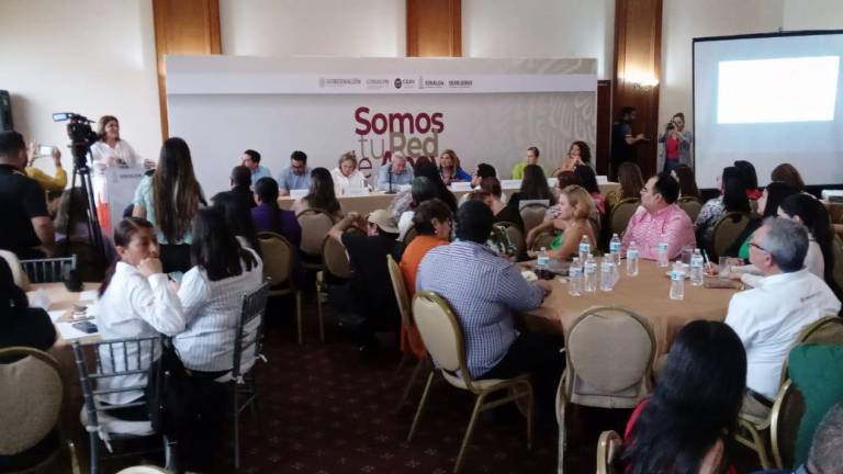 Reunión en Culiacán de diferentes dependencias que buscan sumar esfuerzos para frenar la violencia que se ejerce contra niñas y mujeres.