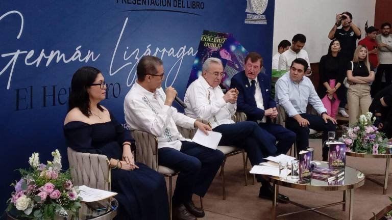 En el evento estuvo presente el señor Germán Lizárraga, los diputados Feliciano Castro Meléndrez y Ricardo Madrid Pérez, y el Gobernador Rubén Rocha Moya.