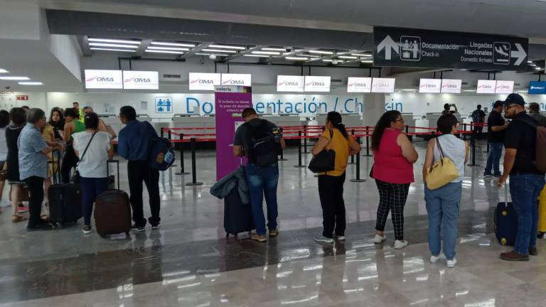 Durante la primera quincena de agosto, el transporte aéreo en México tuvo, en promedio, una reducción en sus precios.