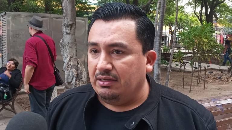 Jorge Quevedo Beltrán informa sobre la rehabilitación que se tendrá en Altata.