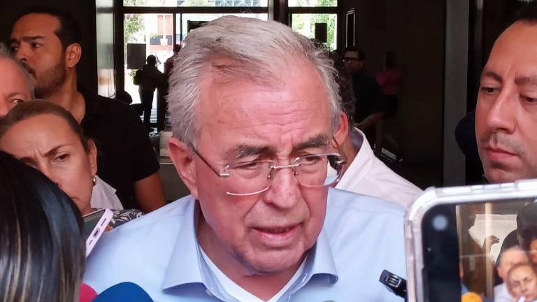 Rocha Moya aseguró que todos los agricultores que hayan sembrado hasta 15 hectáreas tienen garantizada la compra de su maíz.