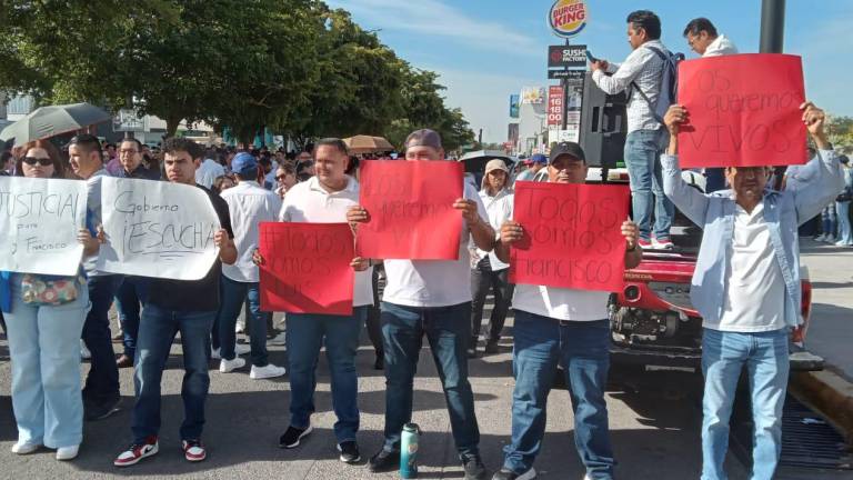 Xóchitl Gálvez exige a autoridades de Sinaloa pronta localización de pasista y su acompañante