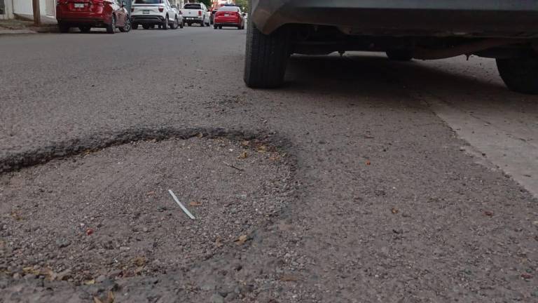 Si tu vehículo resulta afectado por un bache, puedes documentar el hecho y reclamar una indemnización ante el Ayuntamiento de Culiacán.