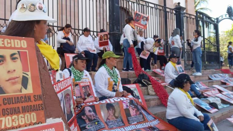 Protesta de madres de desaparecidos en Culiacán, en la que exigen a las autoridades su pronta localización.