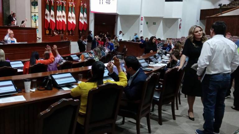 Diversas iniciativas fueron leídas en la sesión del martes en el Congreso del Estado.