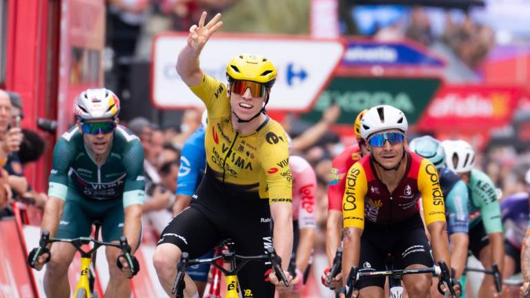 Matthew Brennan logra su tercer triunfo en esta edición de La Vuelta.