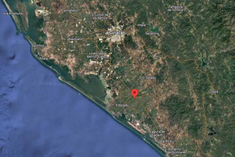 Encuentran a joven asesinado afuera de una gasolinera en El Melón