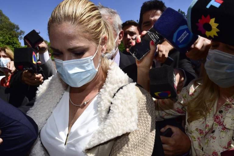 Drogas, sexo y violencia: Mavys narra historia de terror con Maradona cuando tenía 16