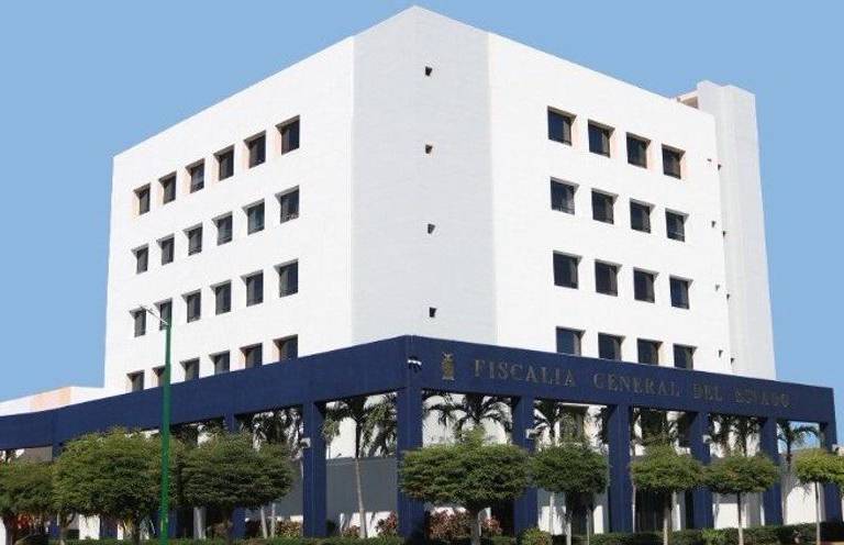 Dan 45 años de cárcel a pareja por privar de la libertad a vecino de Mazatlán