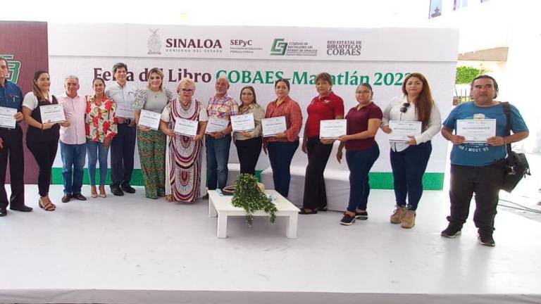 La Feria del Libro Cobaes Mazatlán 2023 tuvo gran respuesta.