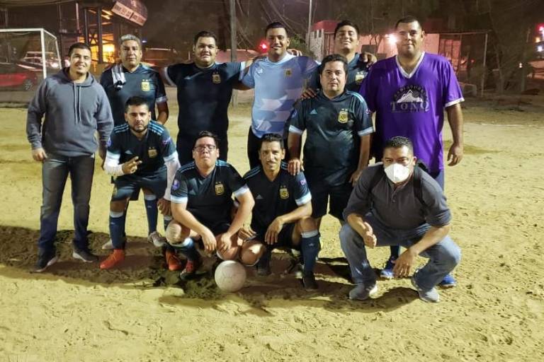 Deportivo Armenta está al acecho del líder en el campo El Delfín de Mazatlán