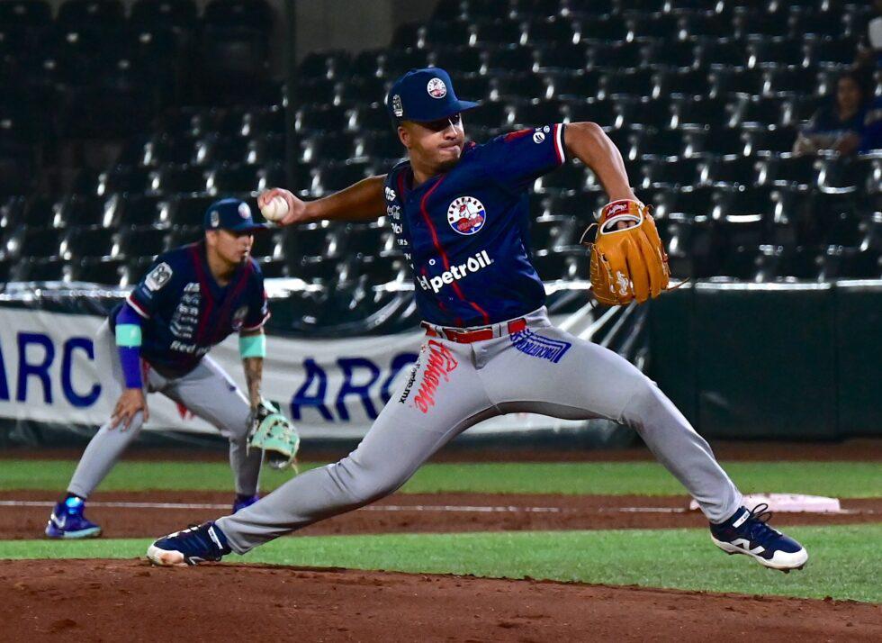 $!Venados cae ante Yaquis en duelo de volteretas y drama en la novena